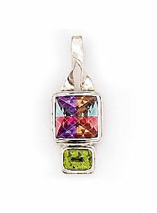 SARDA LUCKY STONE & PERIDOT STERLING SILVER PENDANT
