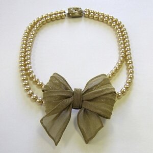 SARAH CAVENDER DOUBLE STRAND PEARL WITH MESH BOW