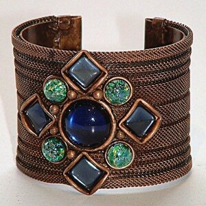 SARAH CAVENDER RIBBED MESH COVERED METAL CUFF WITH DIAMOND SHAPED STONE CONFIGURATION and METAL BEADS
