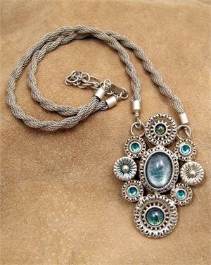 Sarah Cavender Pendant