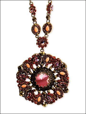 Sorrelli Kissy Fit Necklace With Medallion Pendant