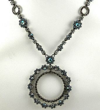 SORRELLI ICE CUBE SWAROVSKI CRYSTAL PENDANT