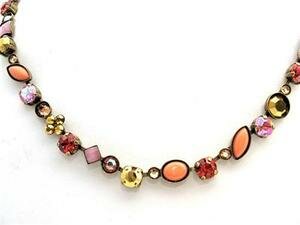 **SPECIAL ORDER**Sorrelli Kissy Fit Crystal Necklace