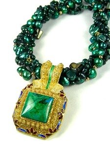 CHRYSOCOLLA SQUARE PENDANT ON ASIAN TEAL PEARLS BY BARBARA GARWOOD