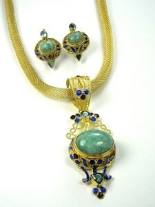 Amazonite Pendant Set on a chain By Barbara Garwood