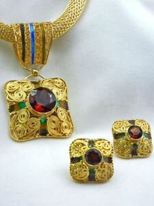 Madeira Citrine Set By Barbara Garwood